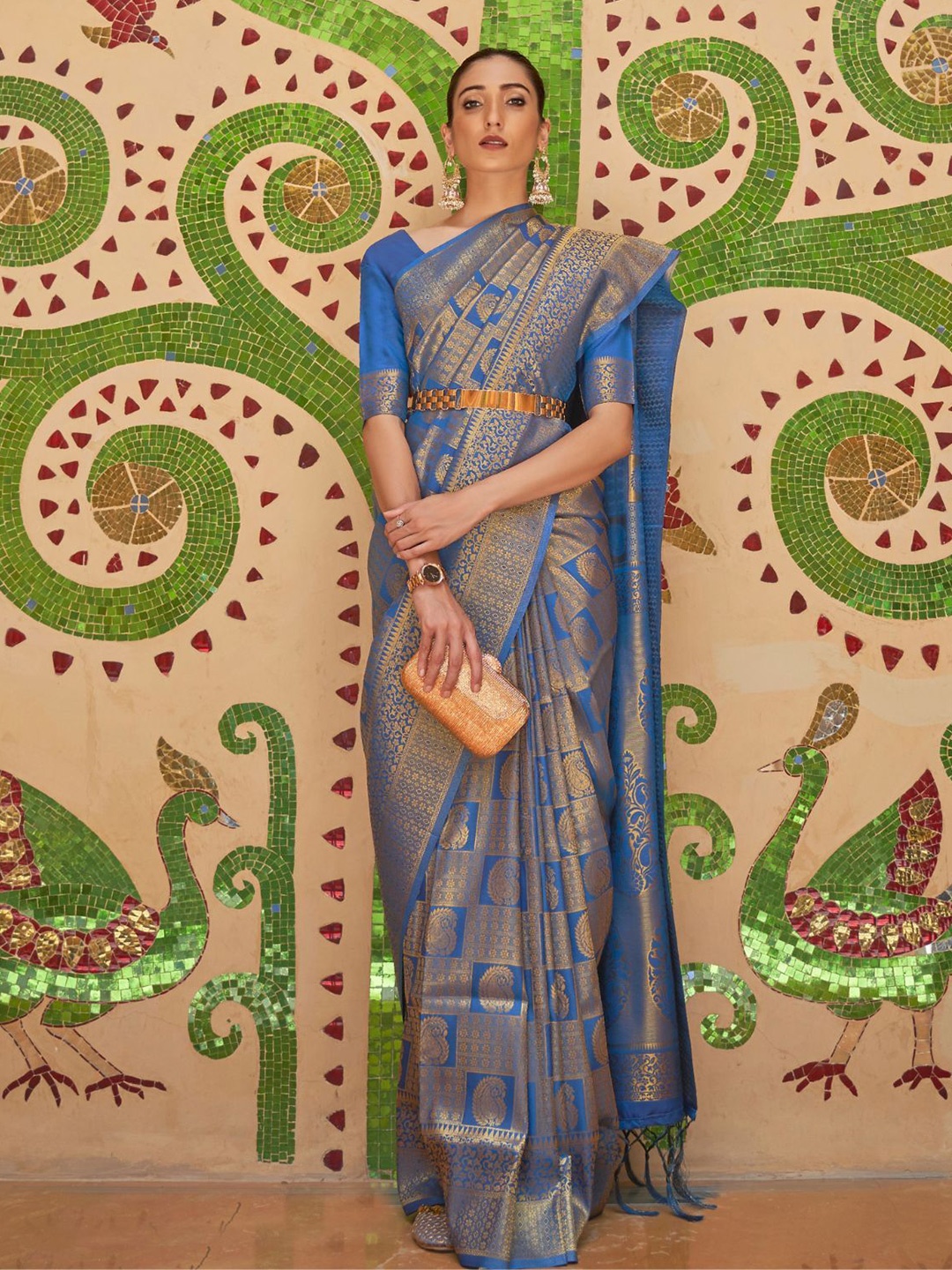 

ODETTE Ethnic Motifs Woven Design Zari Saree, Blue