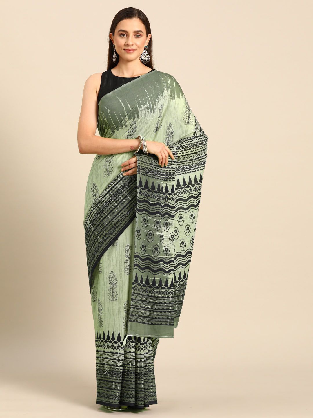 

BUTA BUTI Floral Printed Pure Cotton Saree, Lime green