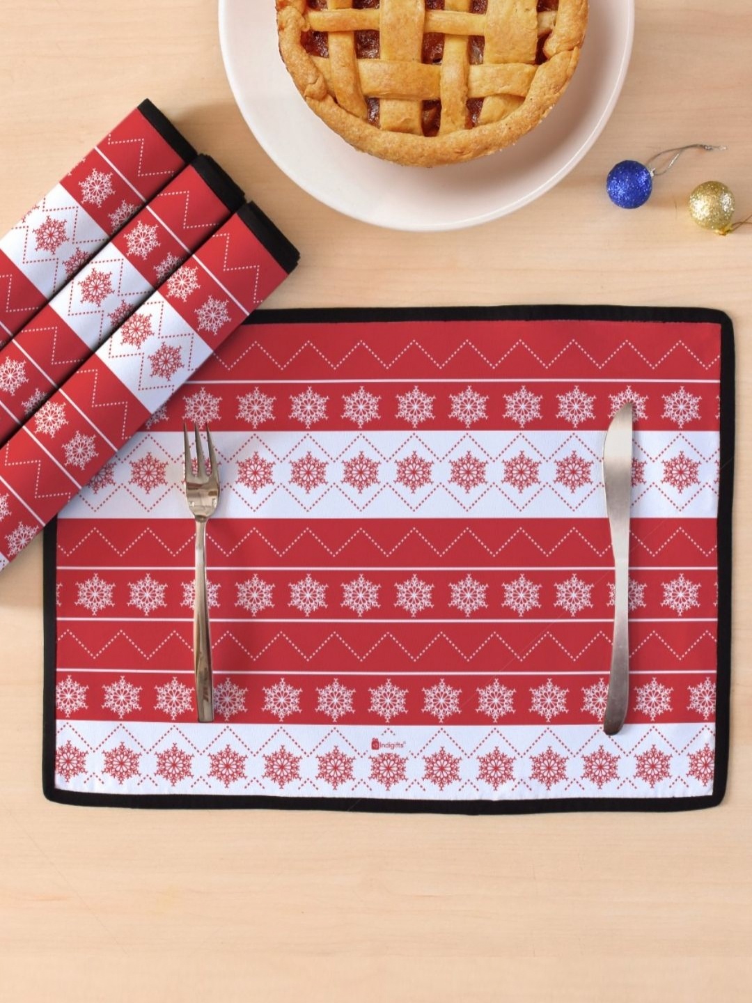 

Indigifts White & Red 4 Pieces Ethnic Motifs Printed Rectangle Shape Table Placemats