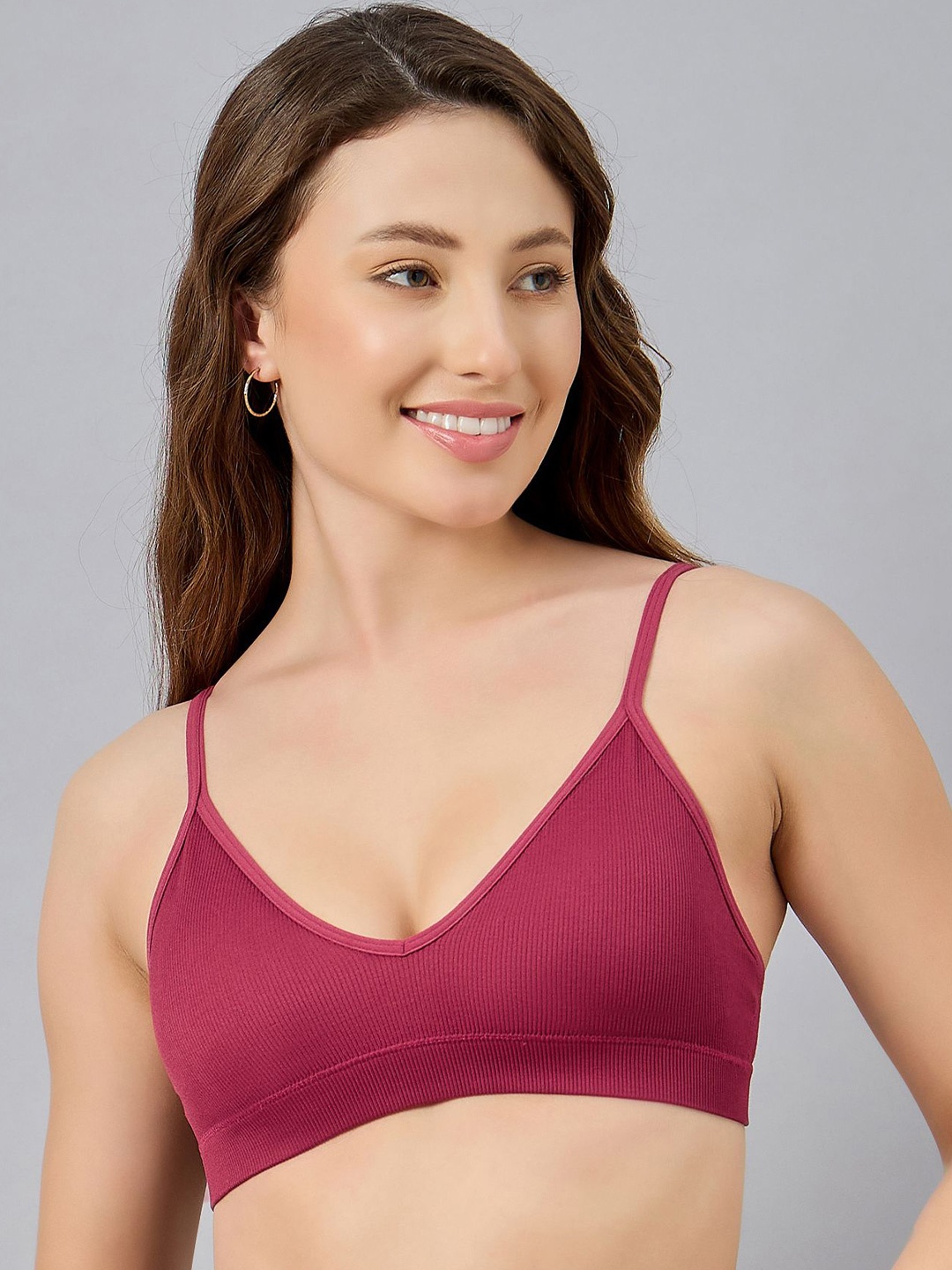 

DressBerry Solid Seamless Medium Coverage Removable Padding Basic Bra, Maroon