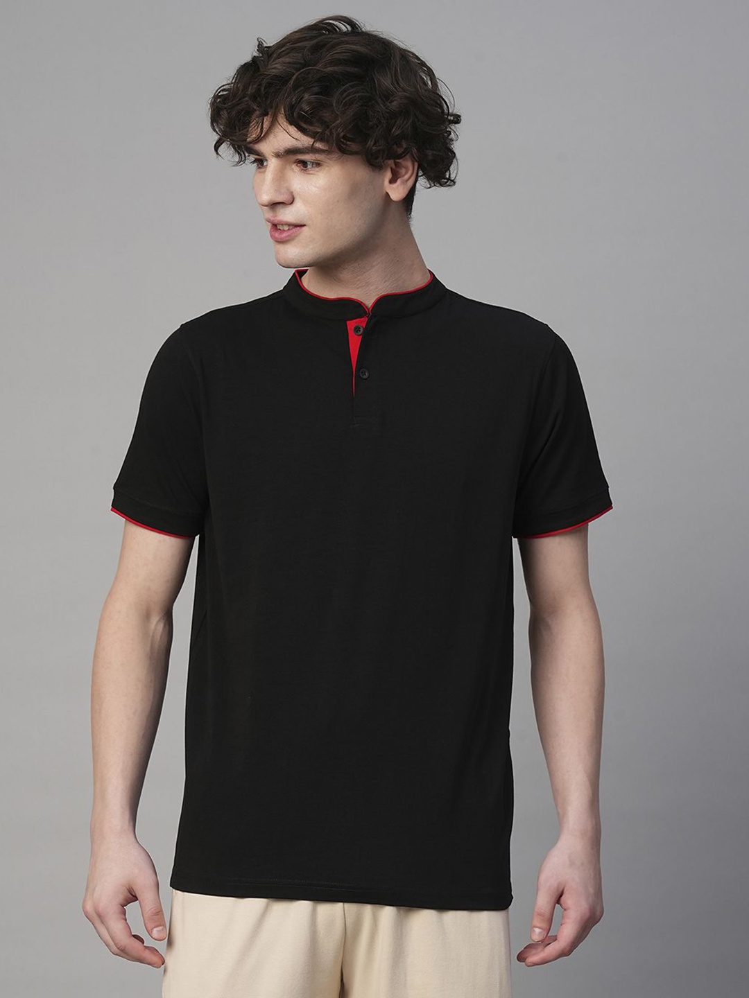 

PRONK Men Solid Henley Neck Cotton T-shirt, Black