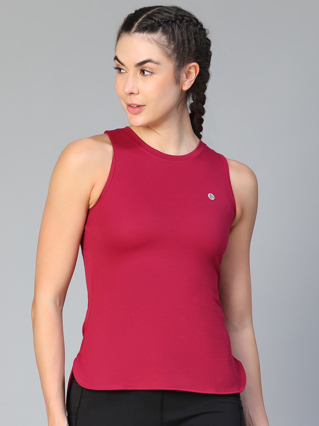 

ATHLISIS Women Solid Round Neck Top, Maroon