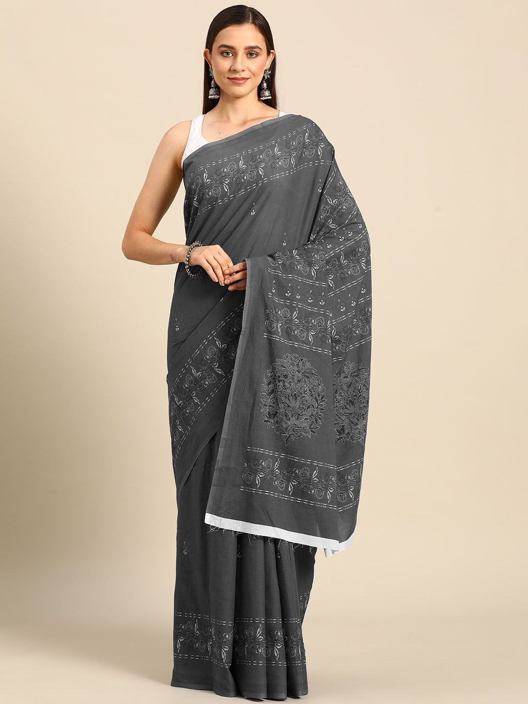 

BUTA BUTI Floral Printed Pure Cotton Saree, Grey