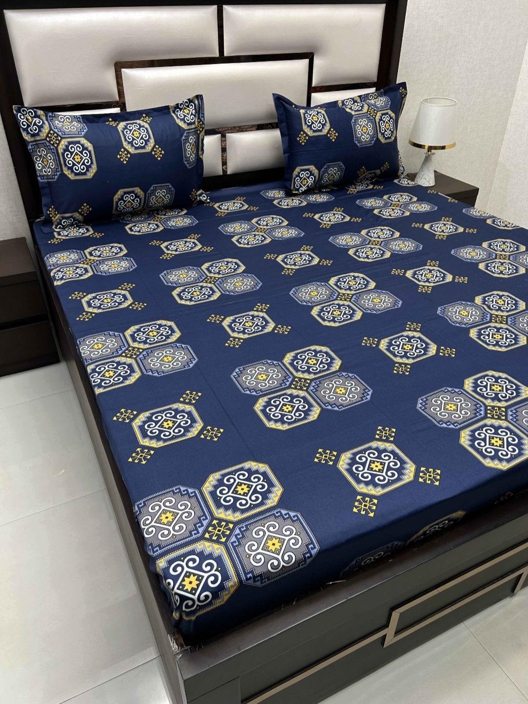 

Pure Decor Velar Sib Blue Pure Cotton 330 TC King Bedsheet with 2 Pillow Covers