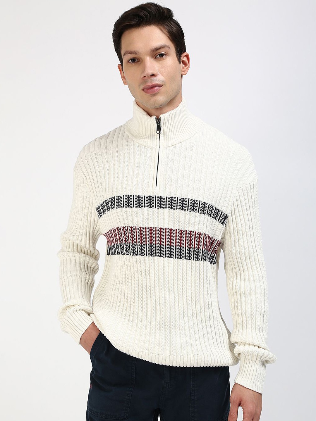 

Tommy Hilfiger Men Striped Pullover, Off white