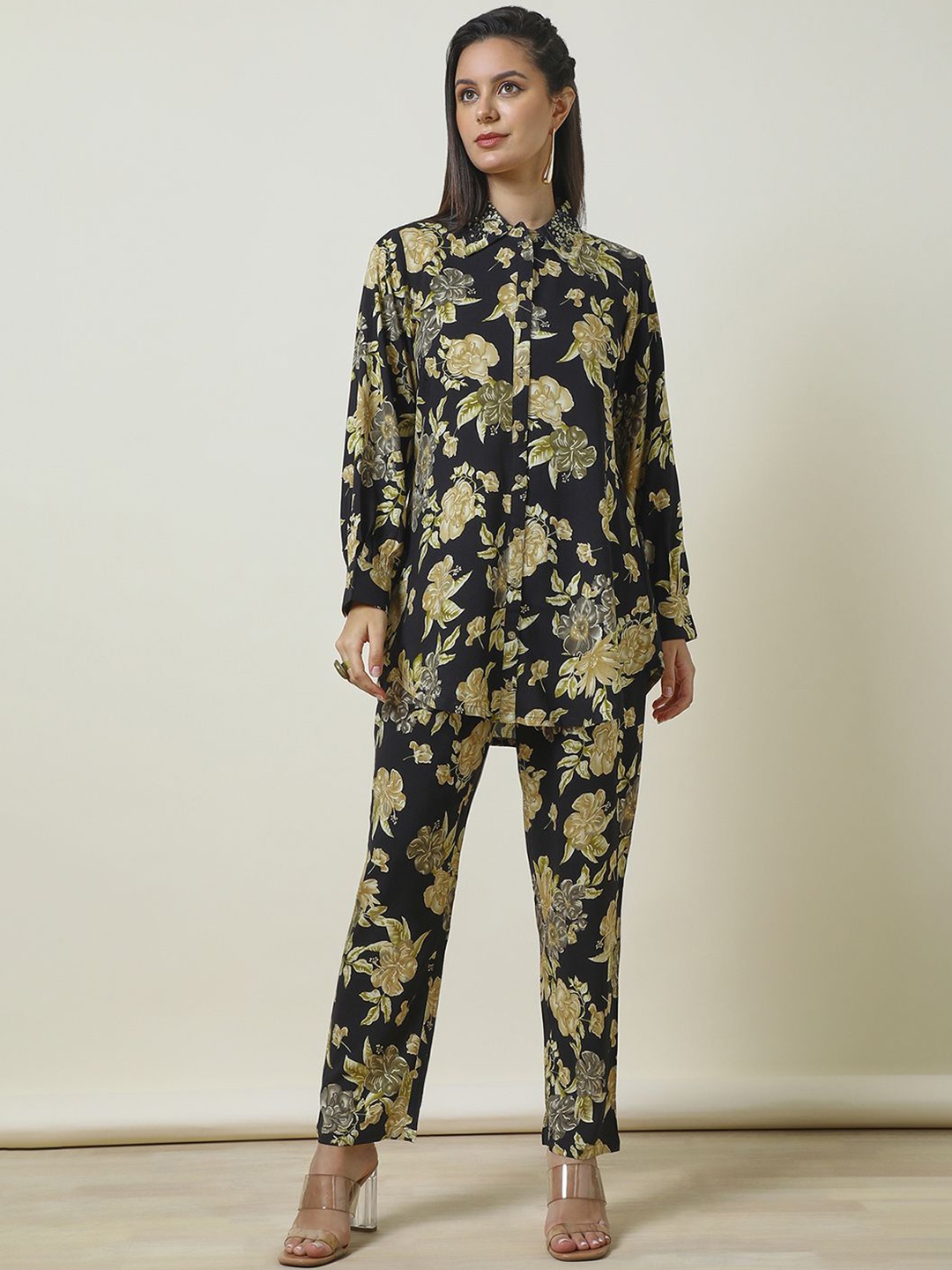 

Soch Floral Printed Straight Top With Trouser, Black