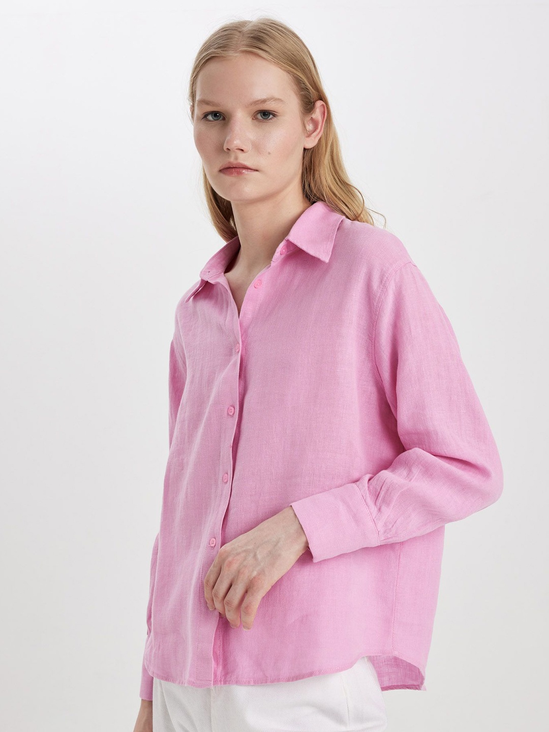 

DeFacto Women Spread Collar Solid Linen Oversized Casual Shirt, Pink