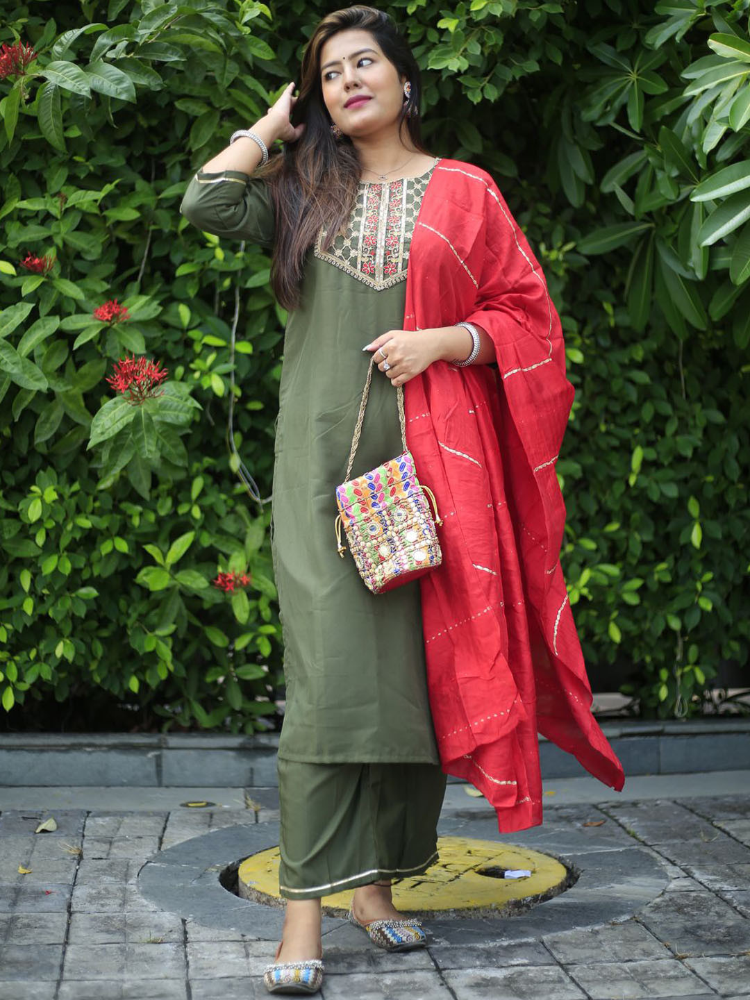 

VredeVogel Floral Embroidered Thread Work Round Neck Kurta with Trouser & Dupatta, Green