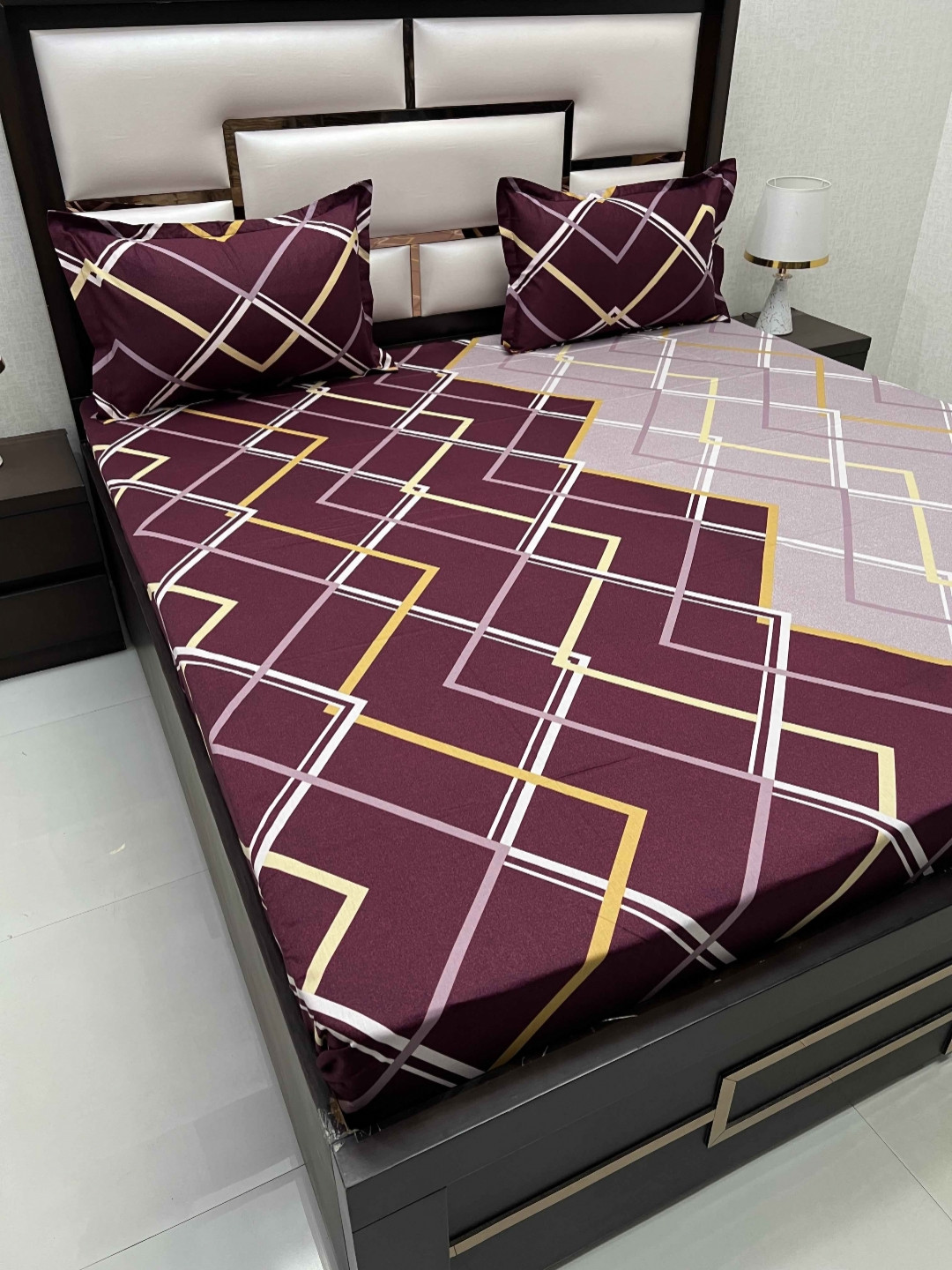 

Pure Decor Purple & Mauve Printed 230 TC Pure Cotton Queen Bedsheet with 2 Pillow Covers