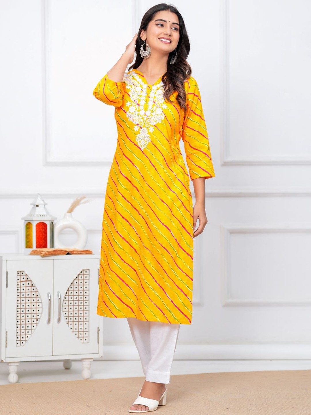 

RANI PRINTS Leheriya Embroidered Chikankari Pure Cotton Kurta with Trouser, Yellow