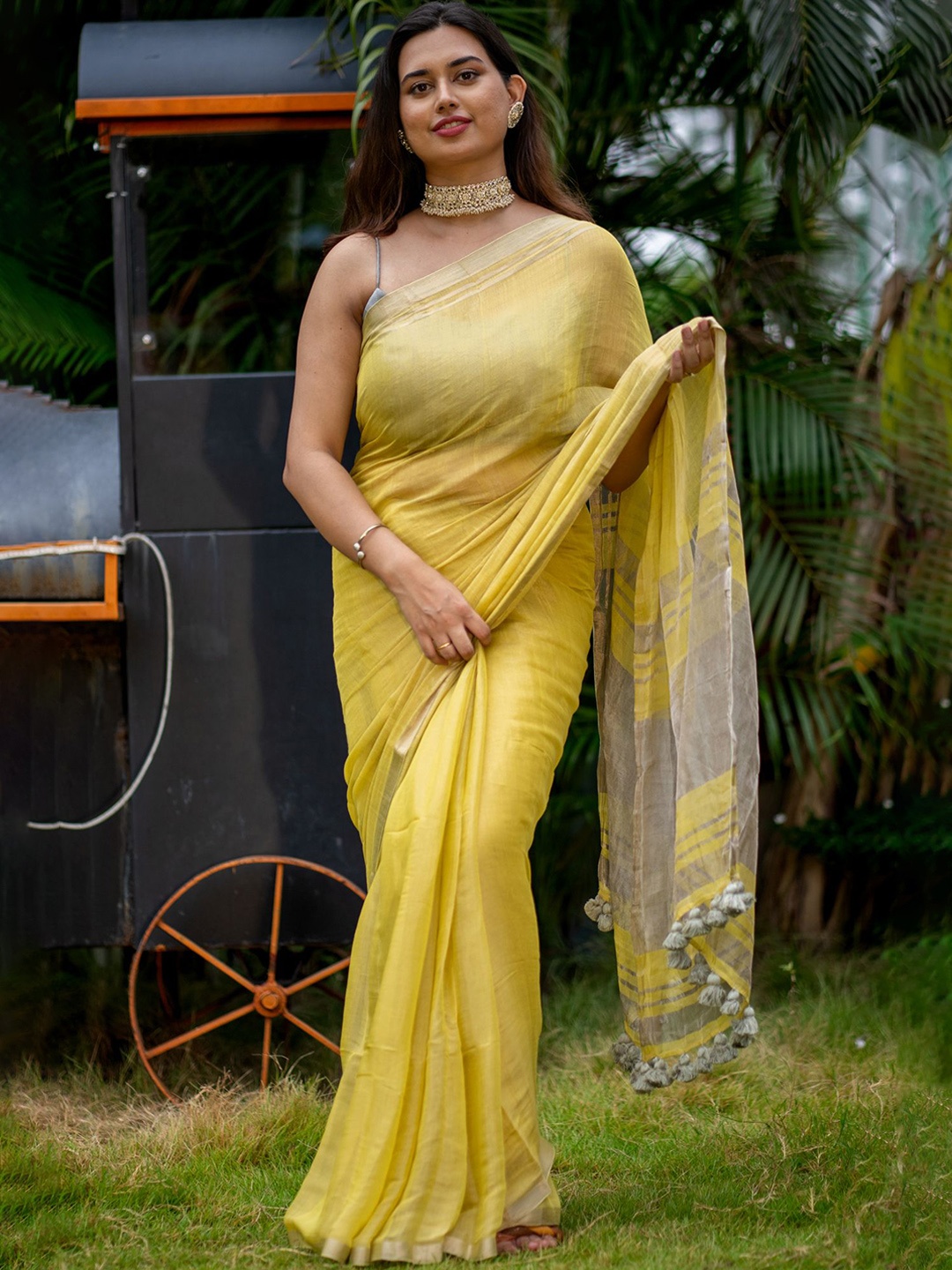 

I LOVE SAREES Tissue Banarasi Saree, Yellow