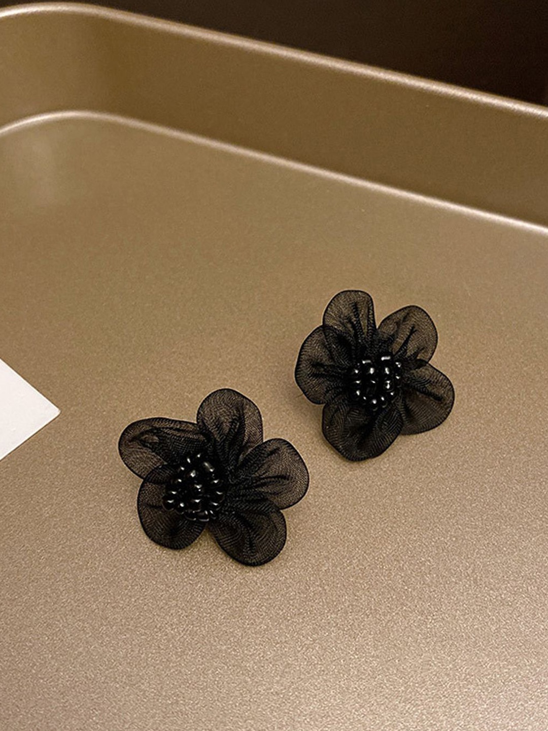 

KRENOZ Floral Studs Earrings, Black