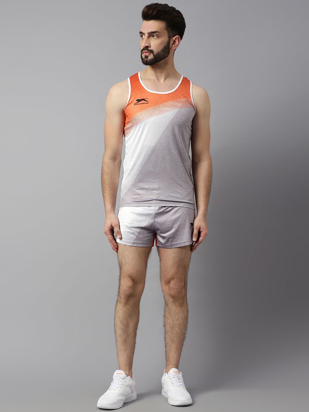 

Shiv Naresh Printed T-Shirt & Short Tracksuit, Grey