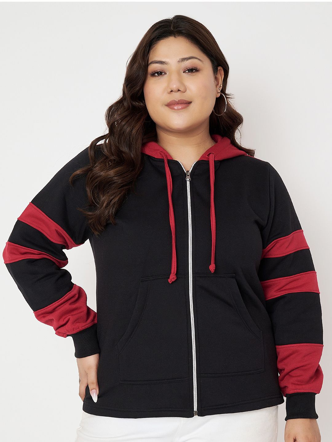 

BRINNS Women Colourblocked Hooded Sweatshirt Plus Size, Black