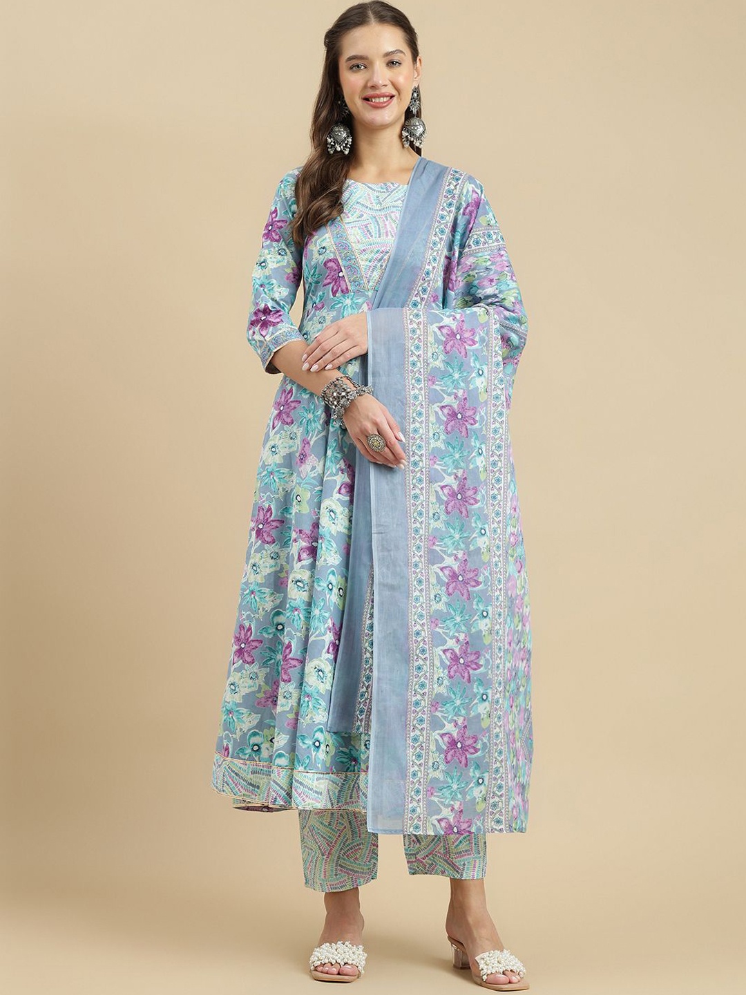 

JANAKDULARI CREATION Floral Printed Pure Cotton Kurta With Trouser With Dupatta, Grey