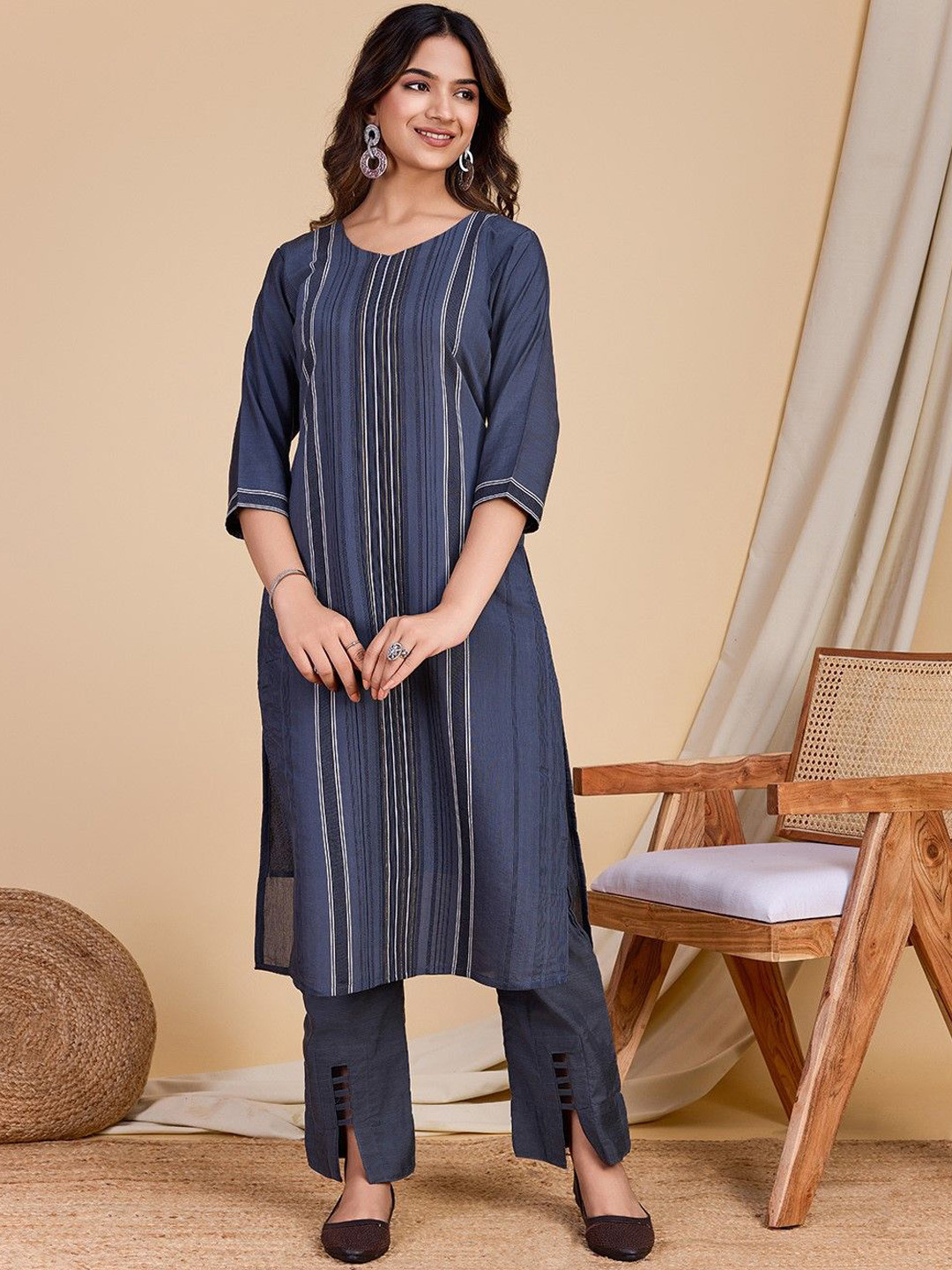 

ZARIMO Striped Round Neck Pure Cotton Straight Kurta with Trousers, Grey