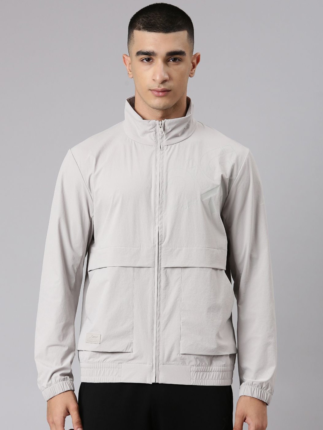 

Xtep Men Windcheater Bomber Jacket, Grey
