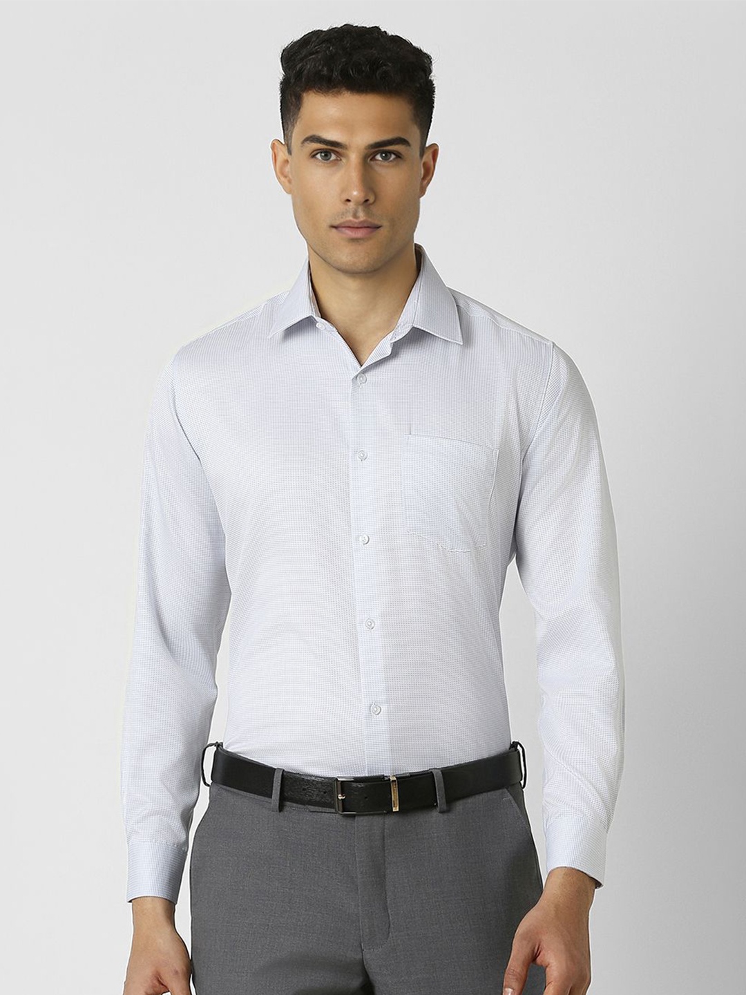

Van Heusen Men Spread Collar Checked Cotton Formal Shirt, White