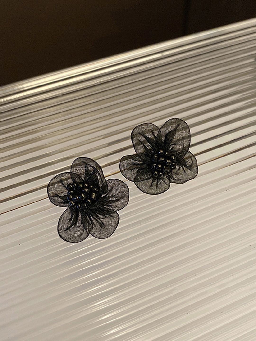 

FIMBUL Fabric Floral Studs, Black
