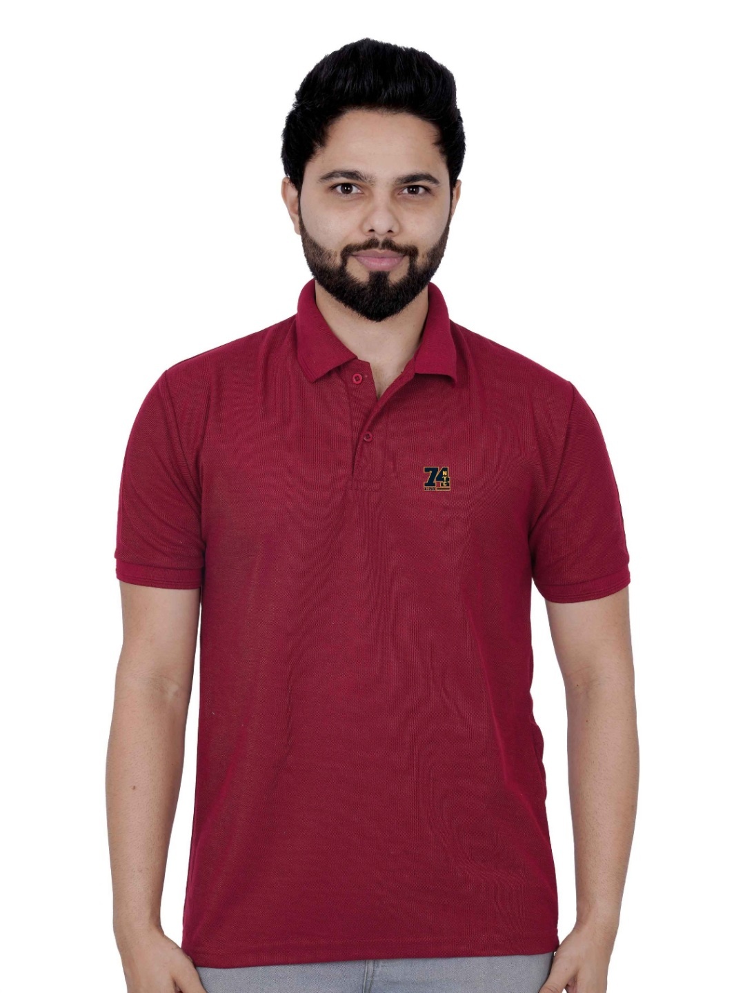 

LA MILANO Men Printed Polo Collar Applique Slim Fit T-shirt, Maroon