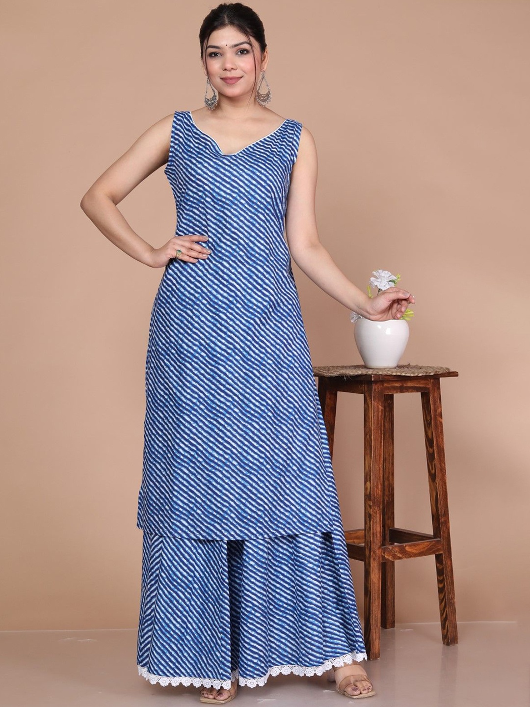

ANTU KURTIES Leheriya Printed V-Neck Pure Cotton Straight Kurta with Skirt, Blue