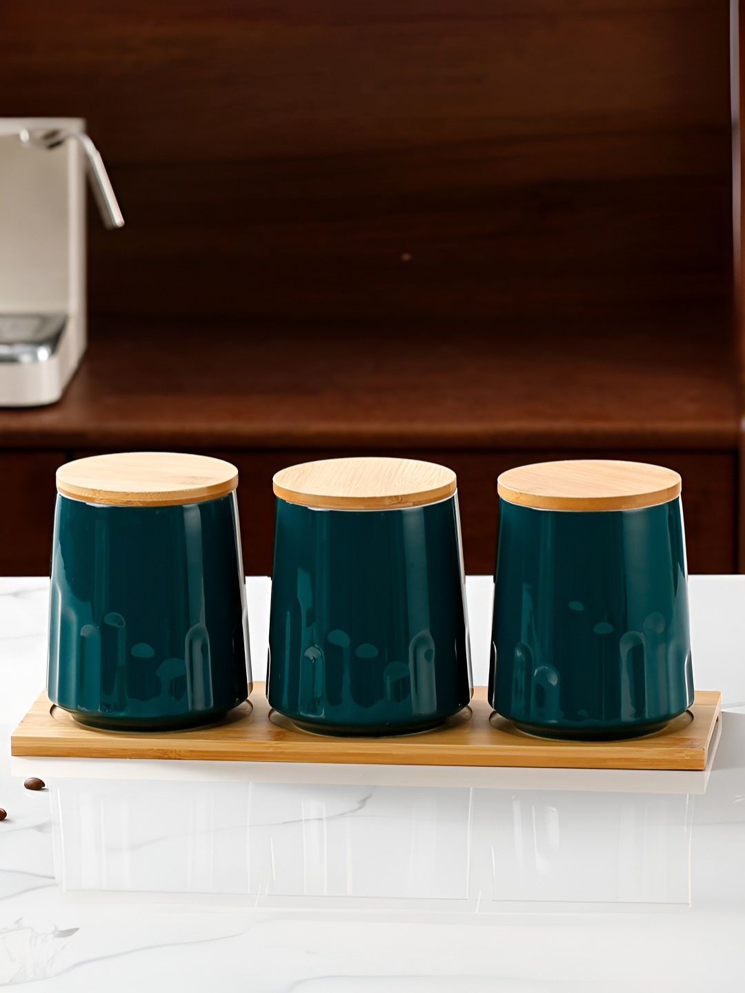 

UMAI Green 3 Pieces Ceramic Core Container With Bamboo Lids-650 ML