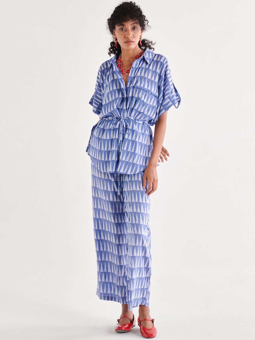 

Midsummer Geometric Printed Shirt With Trouser, Blue