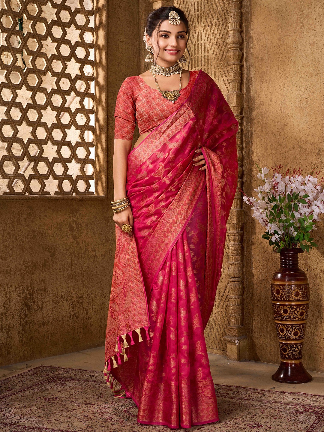 

KALINI Woven Design Zari Organza Banarasi Saree, Magenta