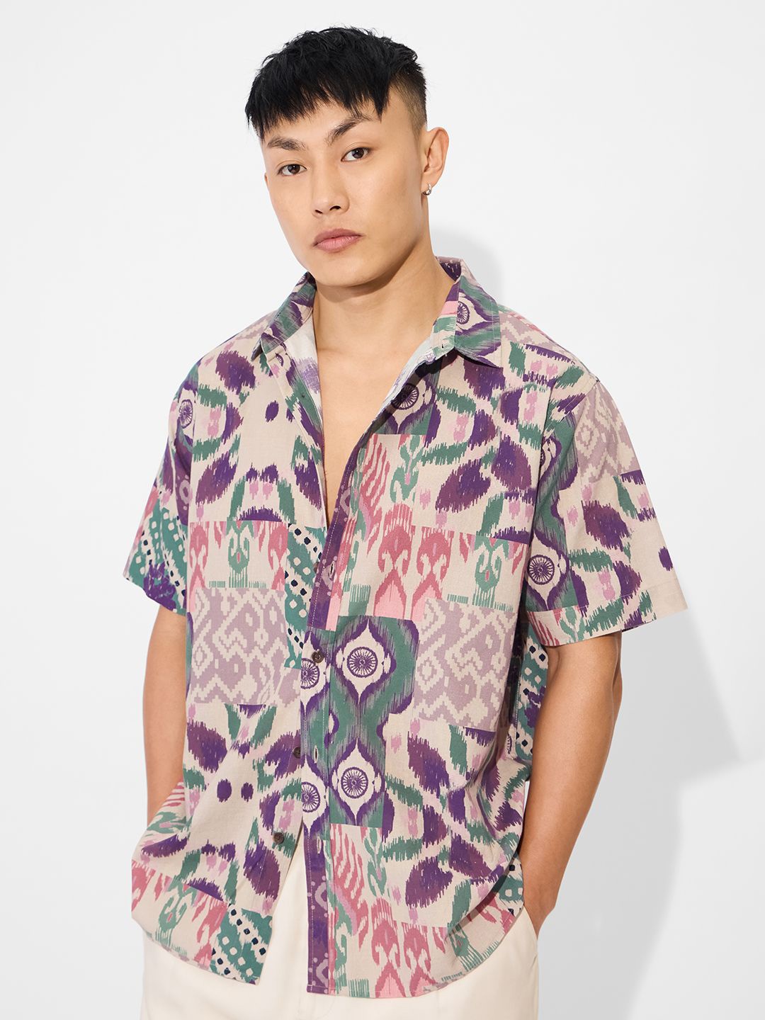 

The Souled Store Men Spread Collar Abstract Printed Cotton Casual Shirt, Off white