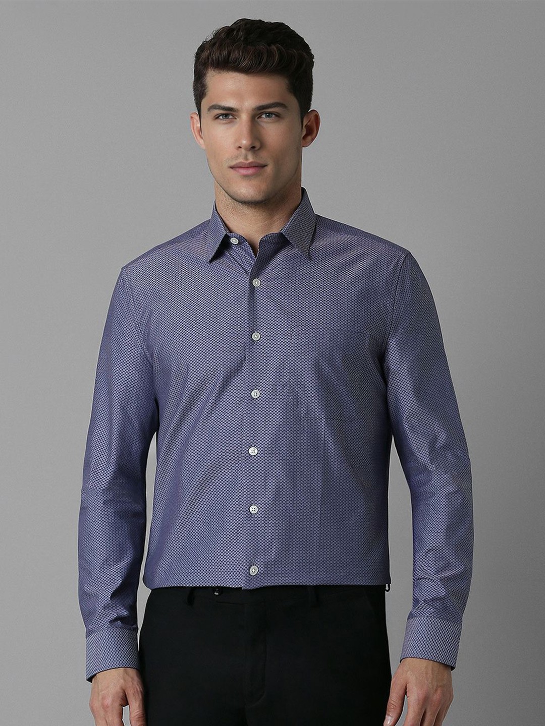 

Louis Philippe Men Spread Collar Textured Printed Cotton Slim Fit Formal Shirt, Blue