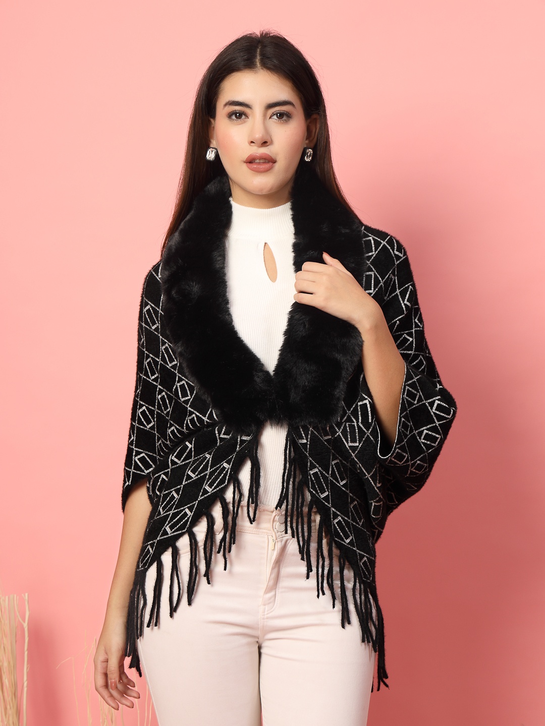 

Mafadeny Women Geometric Printed Poncho, Black