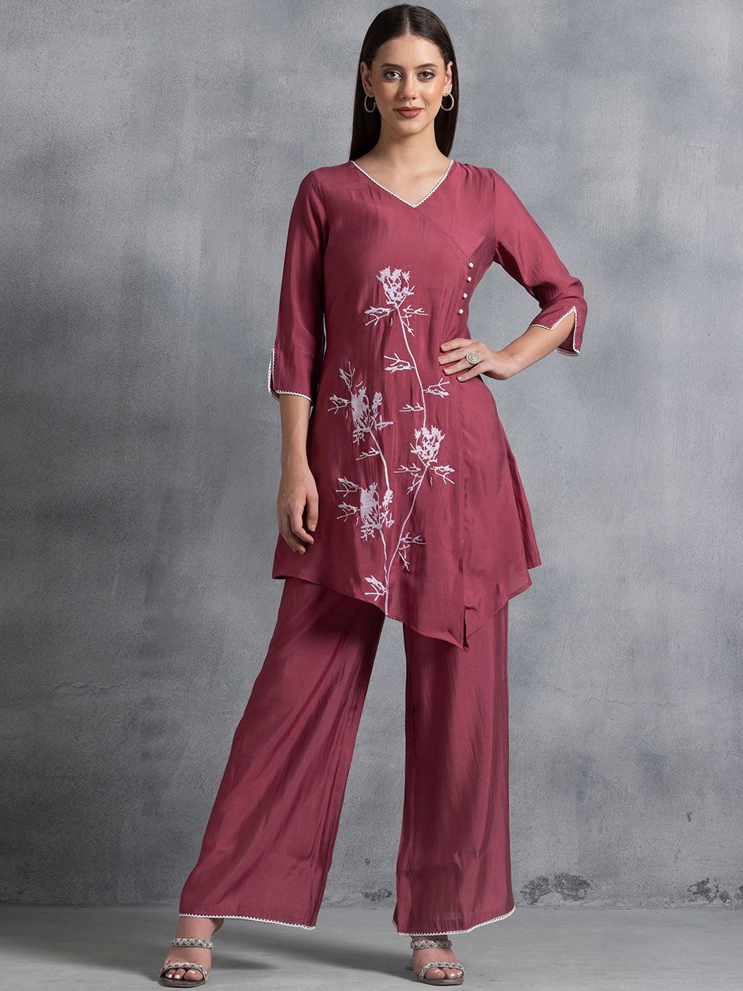 

INDYA Floral Embroidered Thread Work V-Neck Pure Cotton Asymmetric Kurta With Trouser, Burgundy
