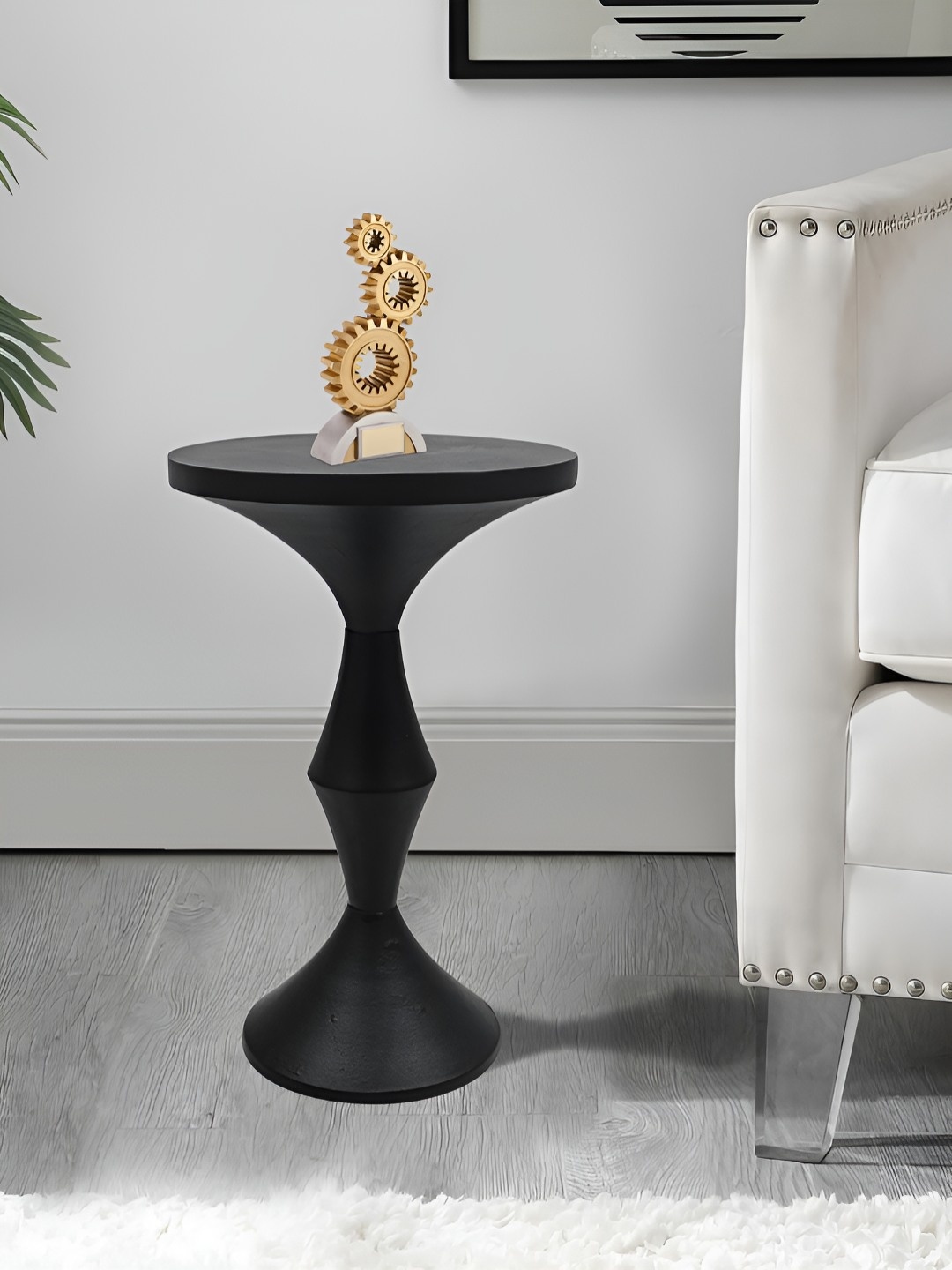 

Metalsmith Black Round Side Table