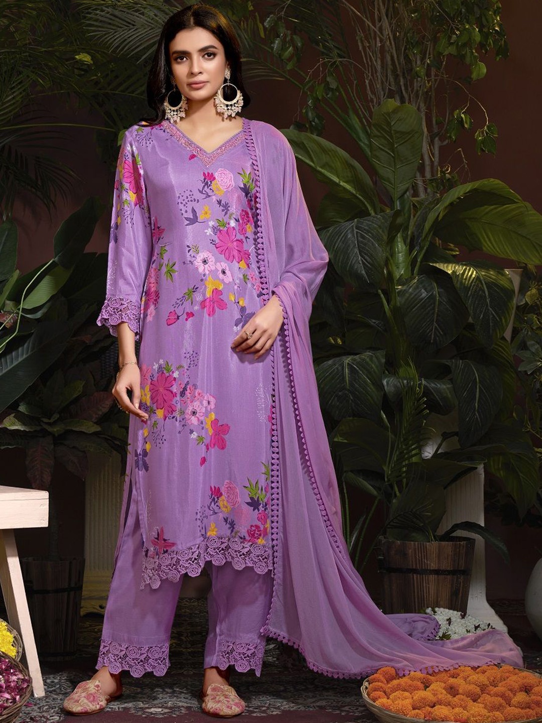 

JIVORA Women Floral Printed Regular Kurta with Trousers & With Dupatta, Purple