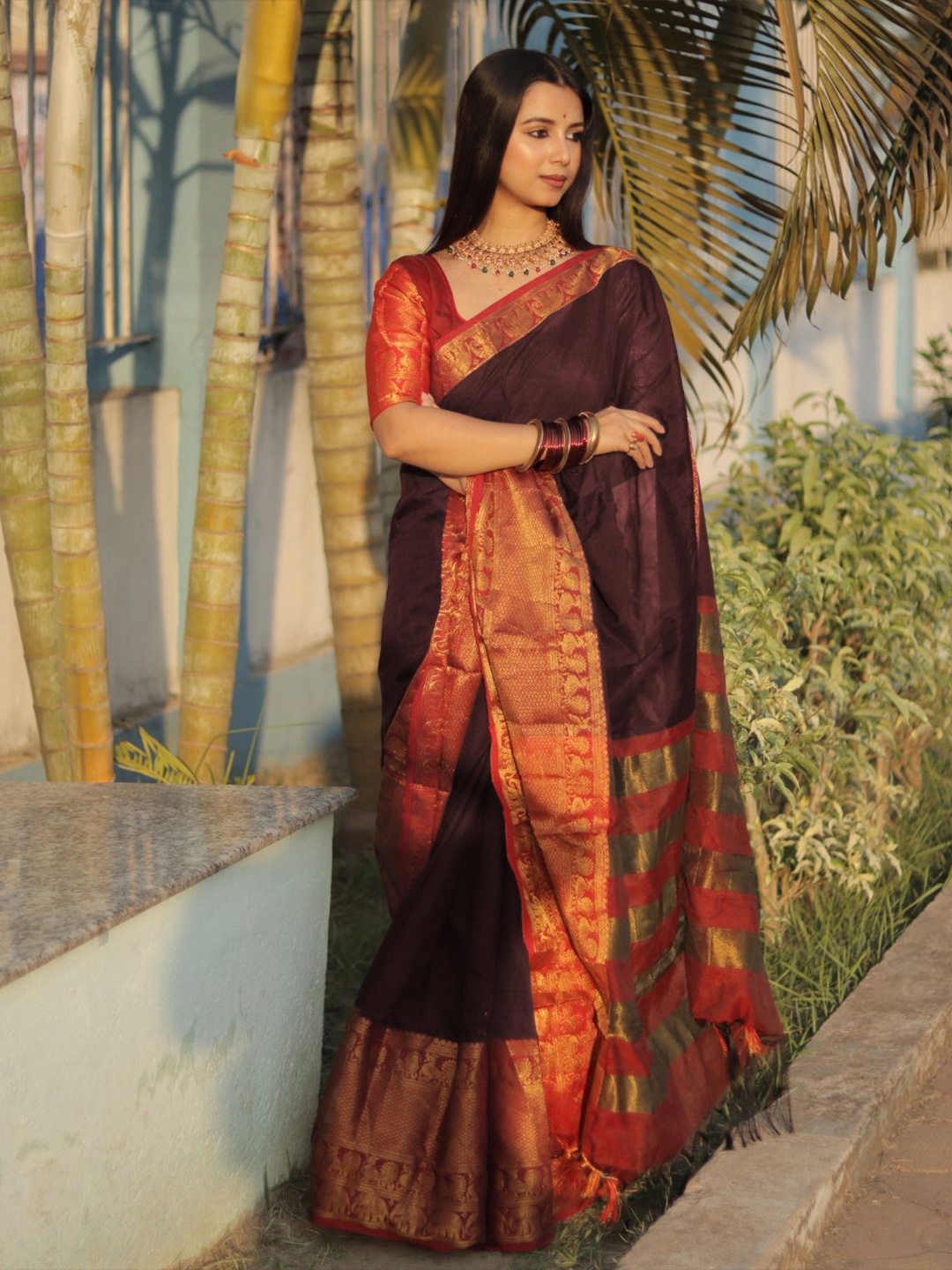 

KALINI Zari Silk Blend Banarasi Saree, Brown