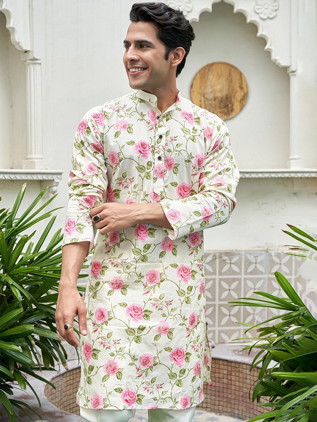 

Shasak Floral Printed Cotton Straight Kurta, White