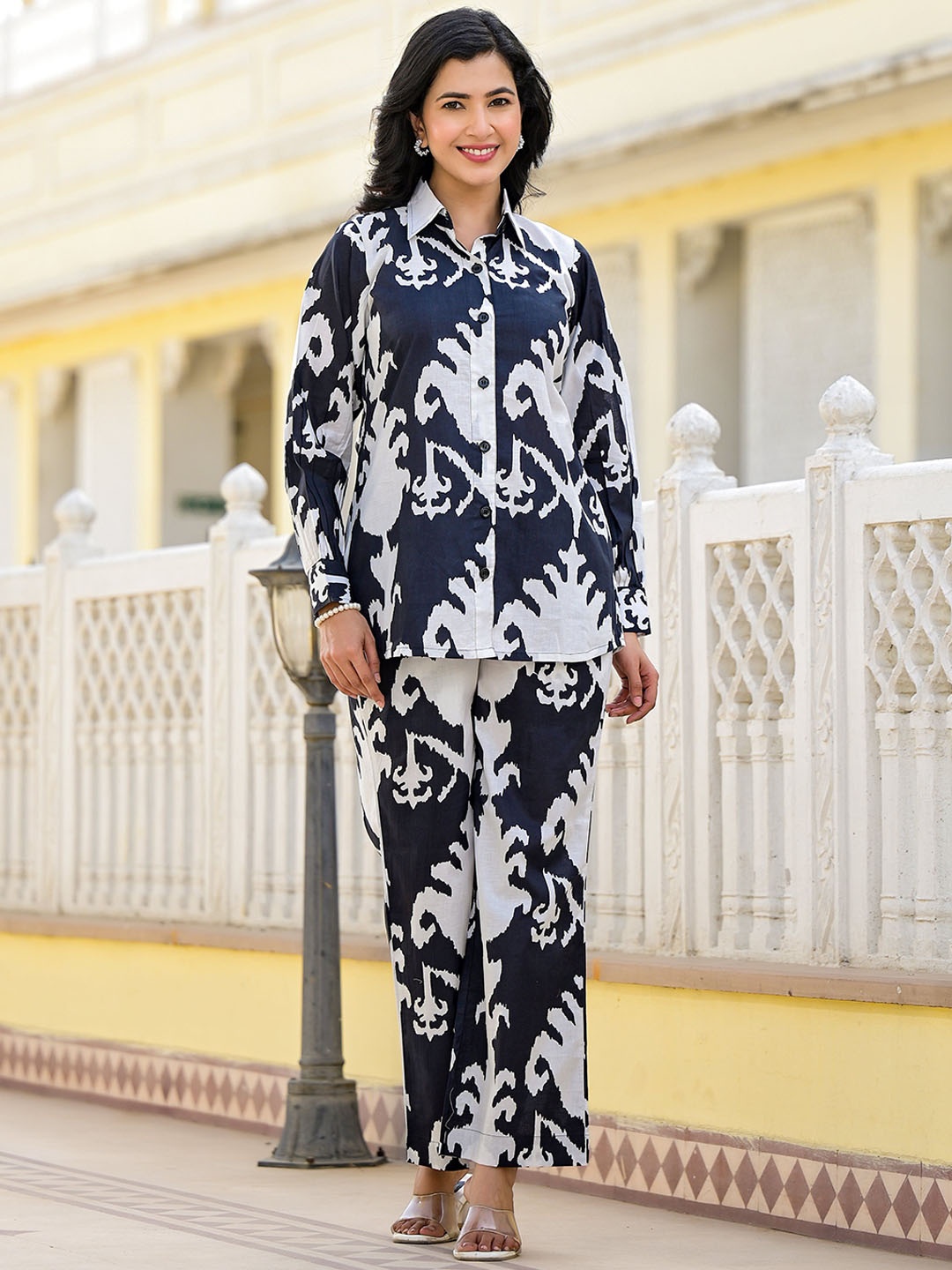 

Jaipuri Adaah Abstract Printed Pure Cotton Shirt With Trouser, Black