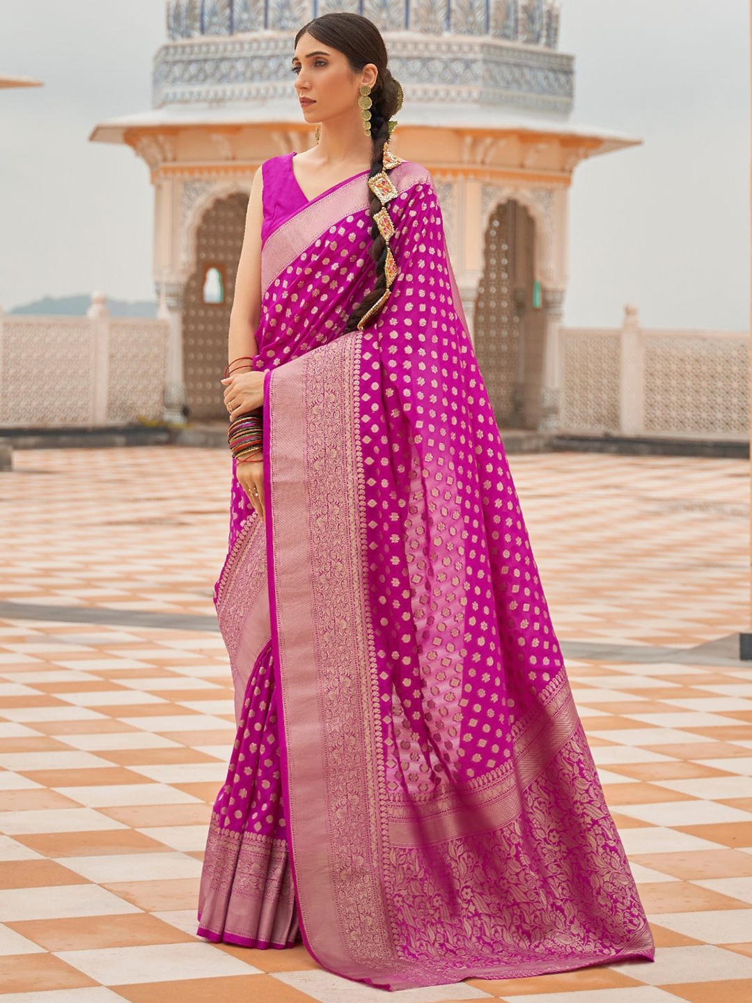 

ODETTE Woven Design Zari Saree, Pink