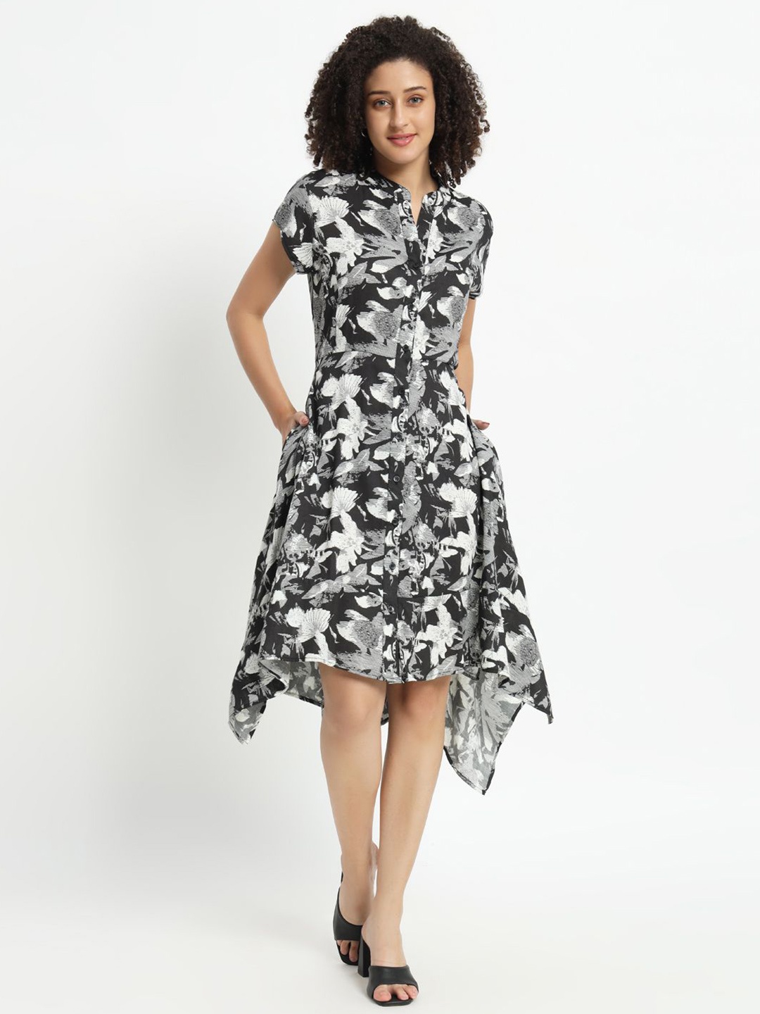 

VELDRESS Floral Printed Fit & Flare Dress, Black