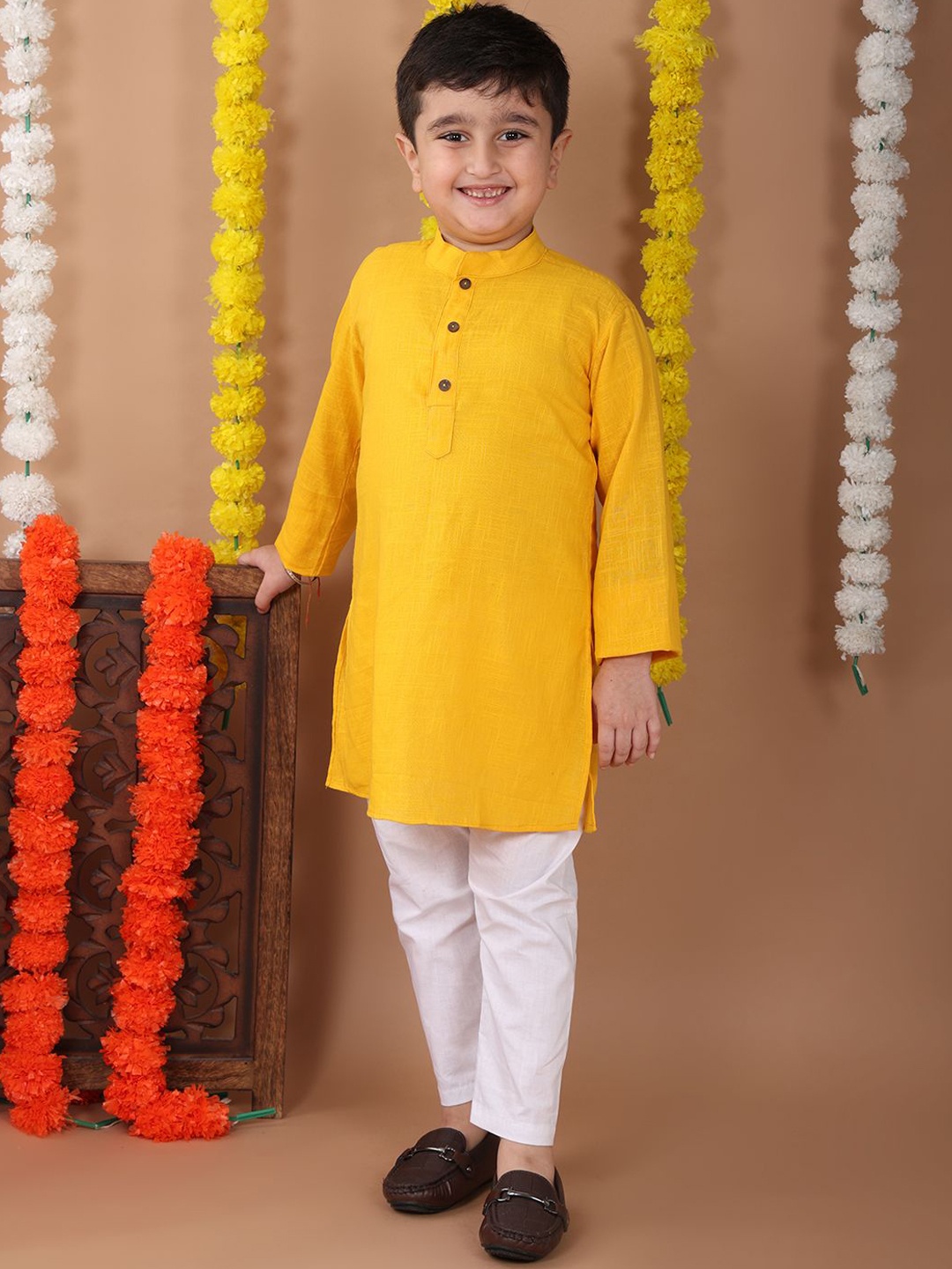

Sangria Boys Pure Cotton Kurta With Pyjamas, Yellow