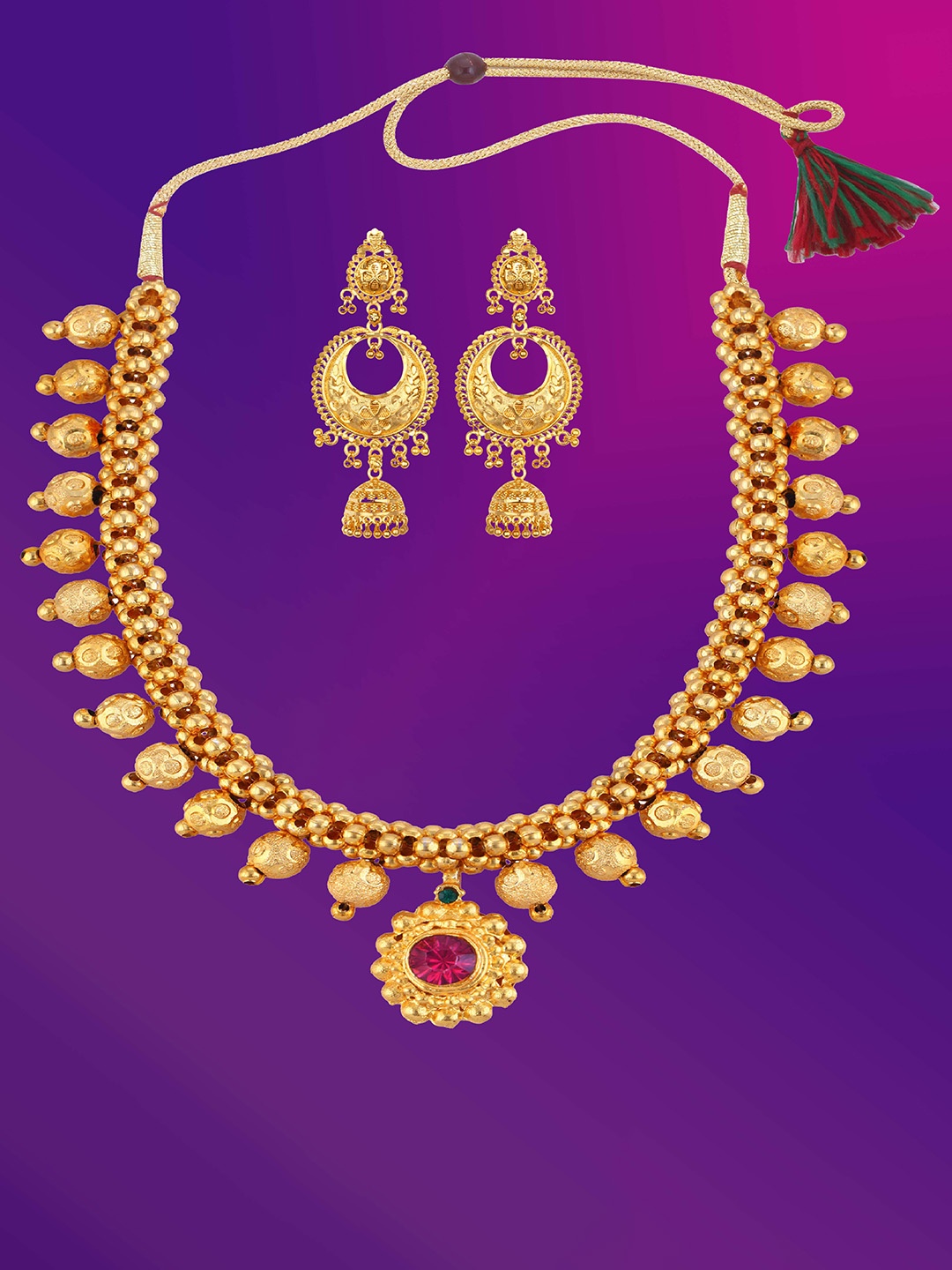 

Lila Gold Plated Jewellery Set