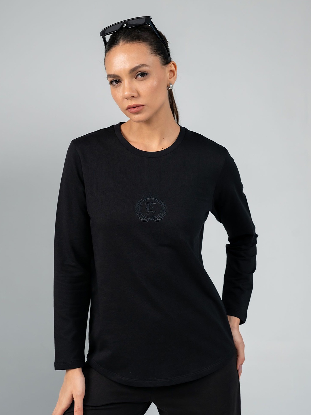 

EDRIO Women Pullover Sweatshirt, Black