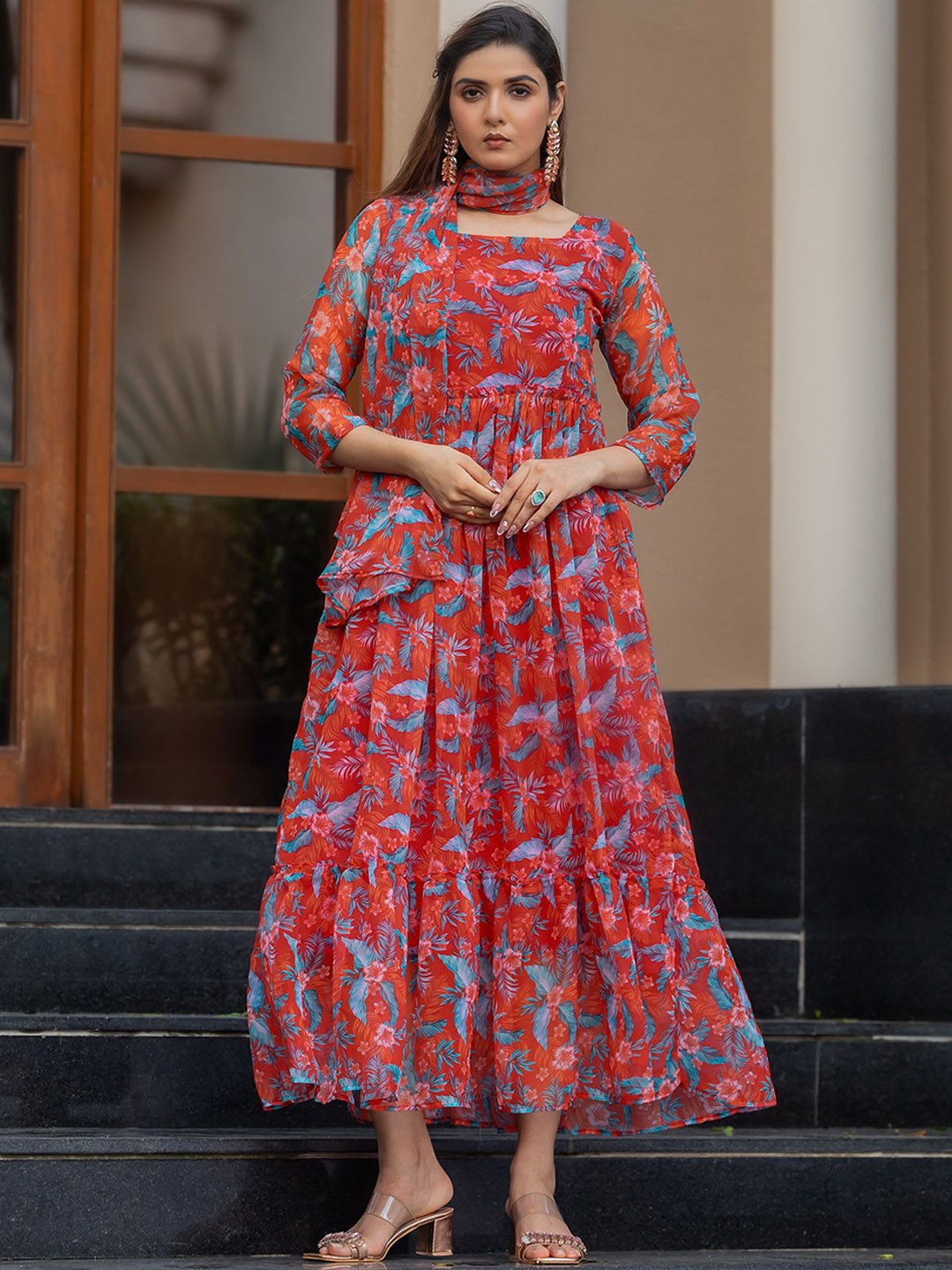 

Ekta Textiles Floral Printed Square Neck Georgette Maxi Ethnic Dresses With Dupatta, Coral