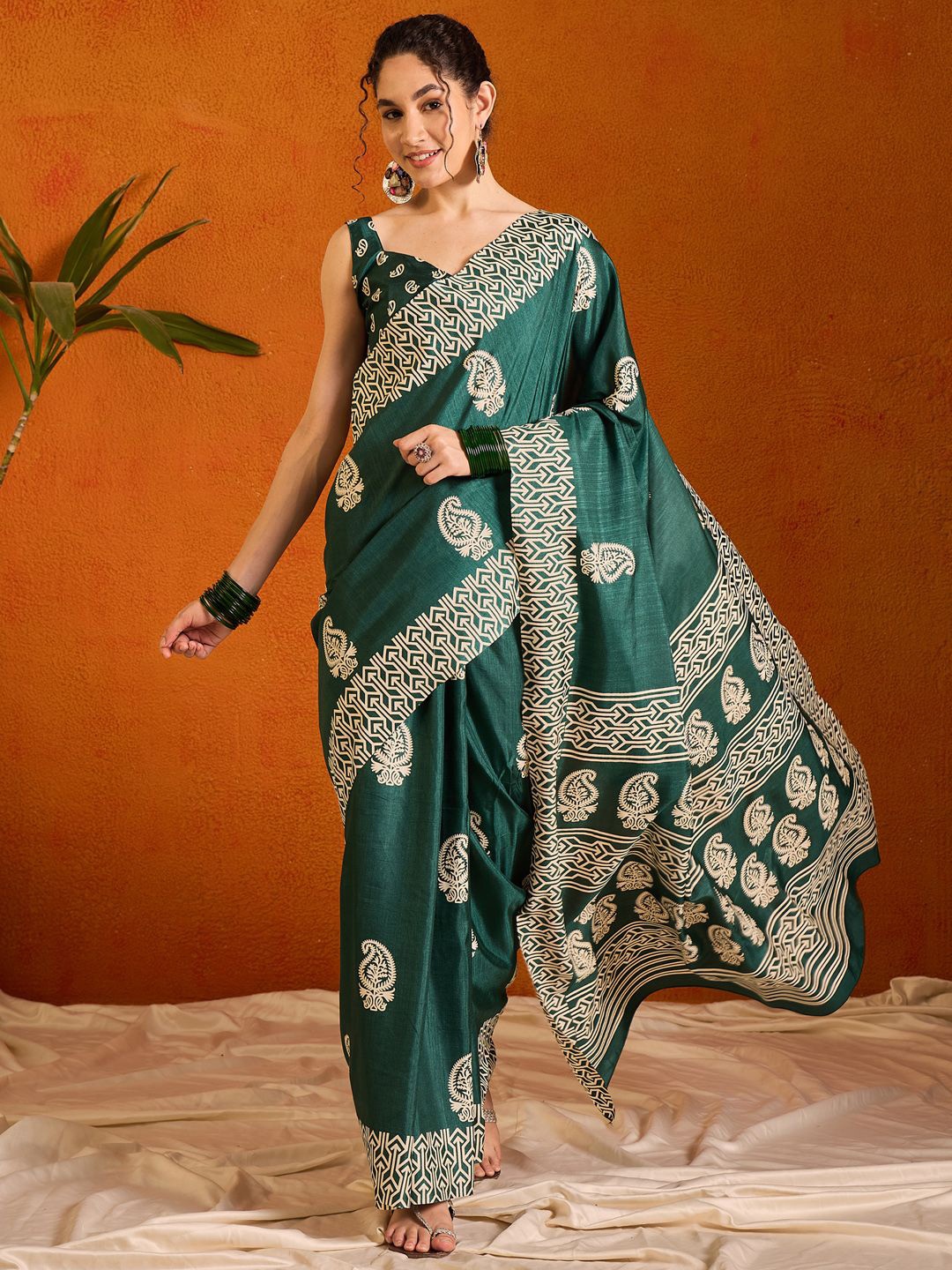 

KALINI Ethnic Motifs Bagru Saree, Teal