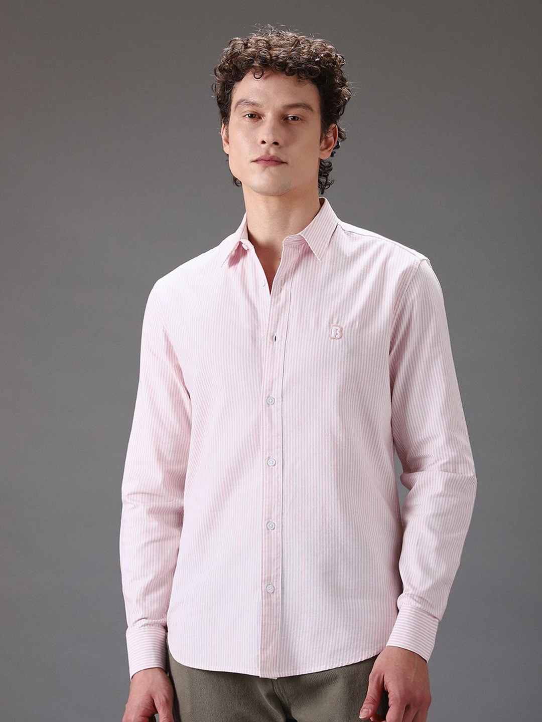 

Banana Club Men Classic Slim Fit Pinstripes Opaque Striped Casual Shirt, Pink