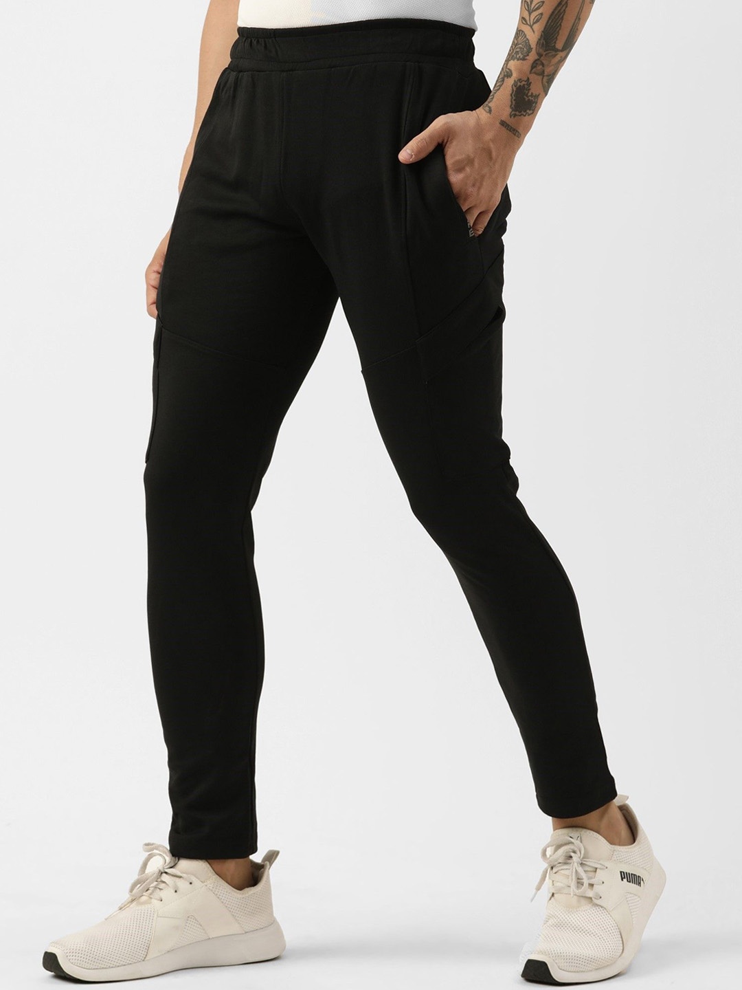 

EDRIO Men Mid-Rise Slim-Fit Track Pants, Black