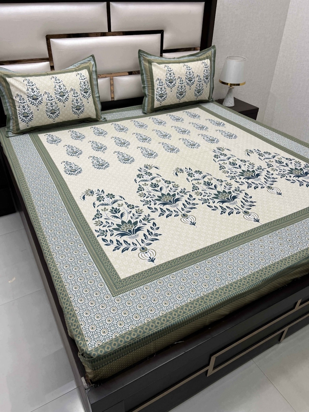 

Pure Decor Beige & Blue Printed 240 TC Pure Cotton King Bedsheet with 2 Pillow Covers