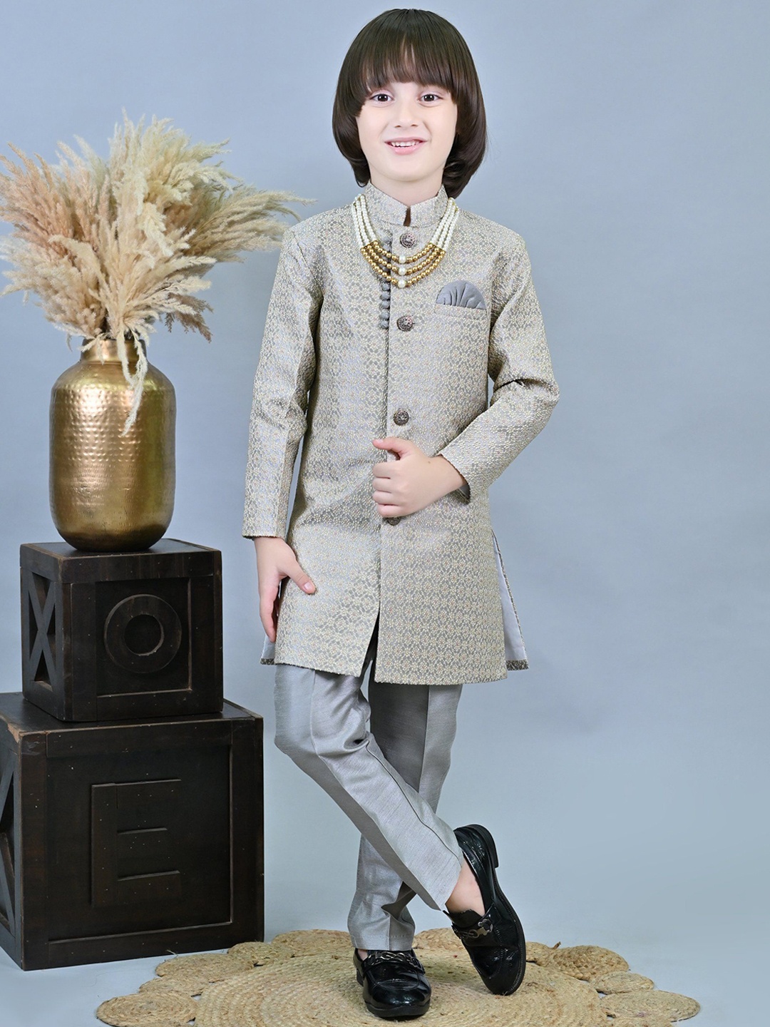 

ahhaaaa Boys Self-Design Sherwani Set, Grey