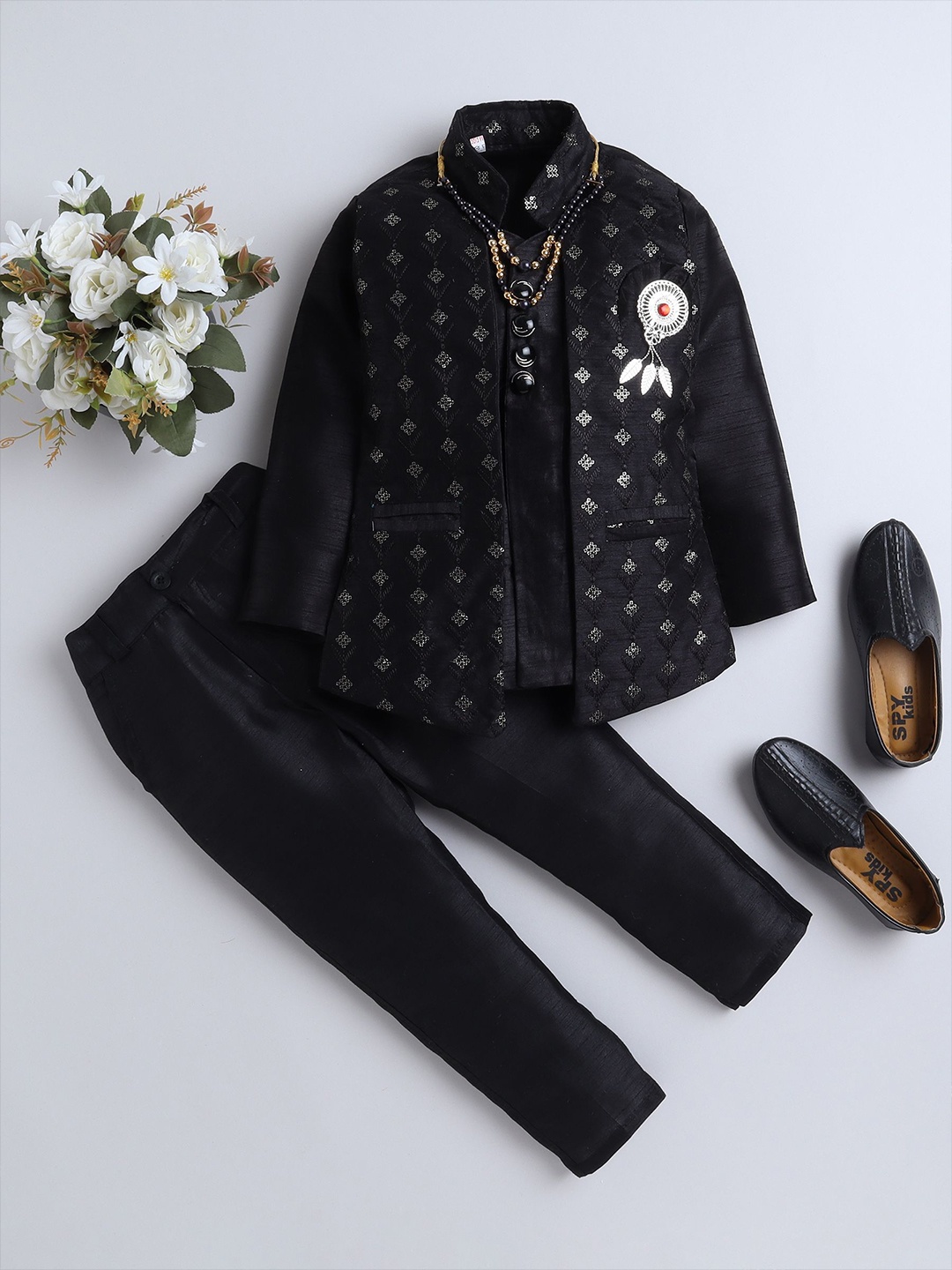 

FOURFOLDS Boys Embellished Sequinned Mandarin collar Bandhgala Blazer and Trouser & Brooch, Black