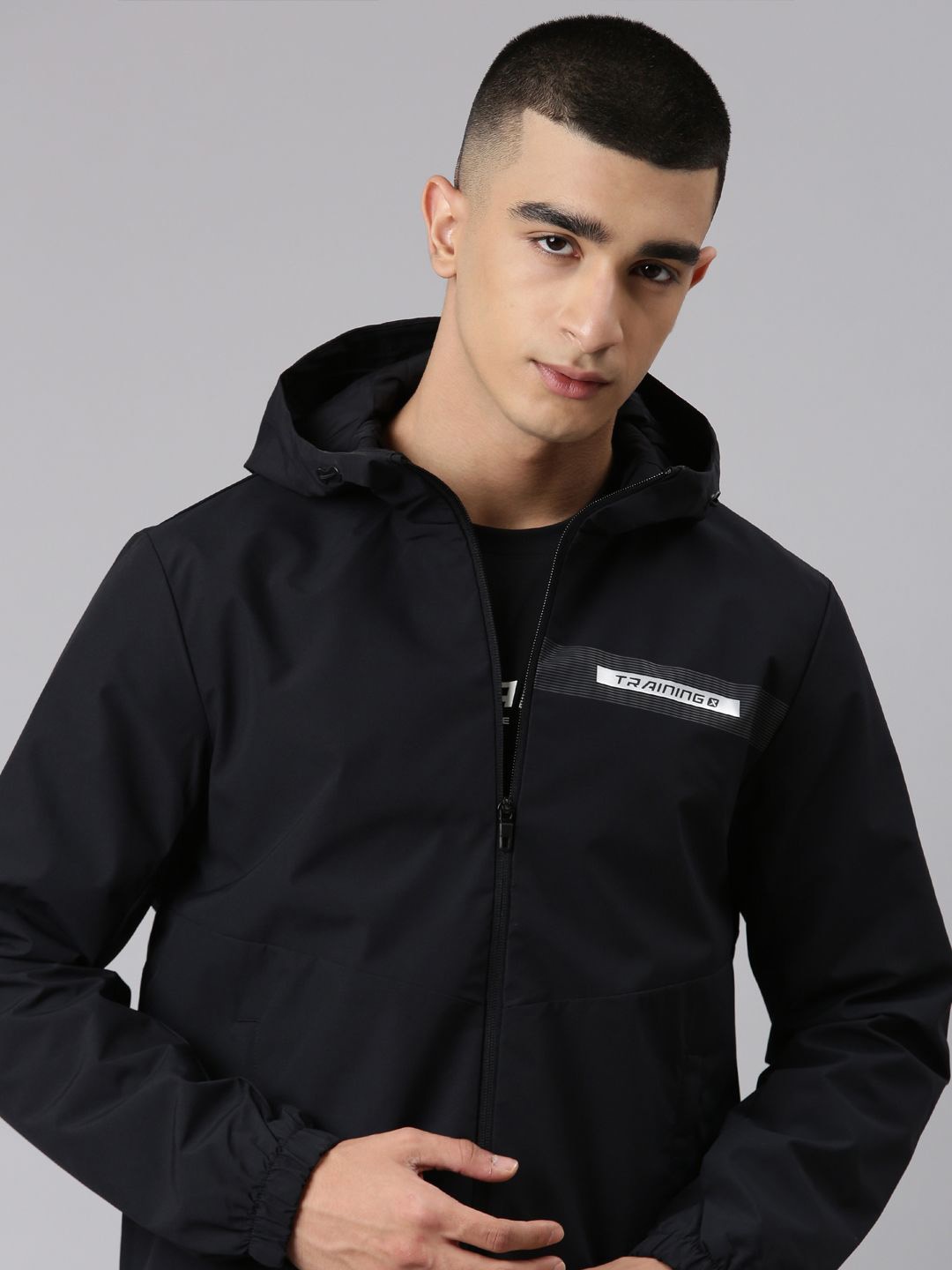 

Xtep Men Geometric Windcheater Training or Gym Sporty Jacket, Black